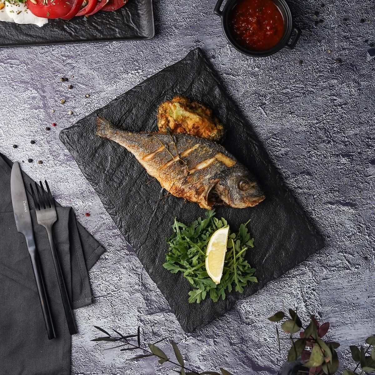 Блюдо для подачи  Black Raw Steller 30*21*1,2 см, P.L. Proff Cuisine